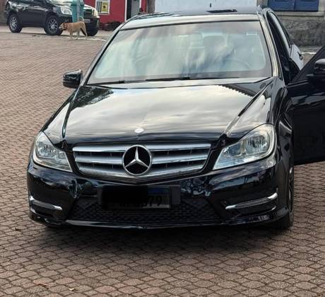 MERCEDES-BENZ C 180 1.8 CGI TOURING 16V TURBO GASOLINA 4P AUTOMÁTICO MERCEDES-BENZ C 180 1.8 CGI TOURING 16V TURBO GASOLINA 4P AUTOMÁTICO